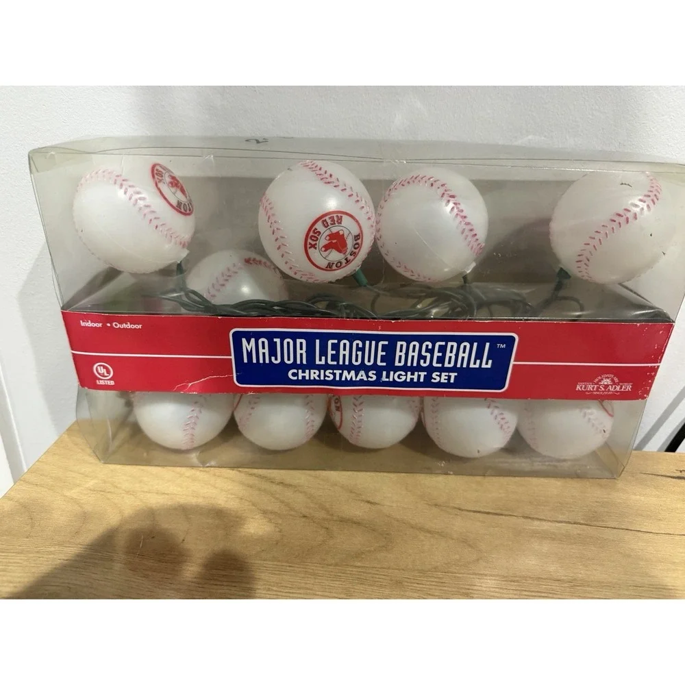 Kurt Adler Santas World MLB NY Yankees 10 Baseball Indoor Outdoor String Lights